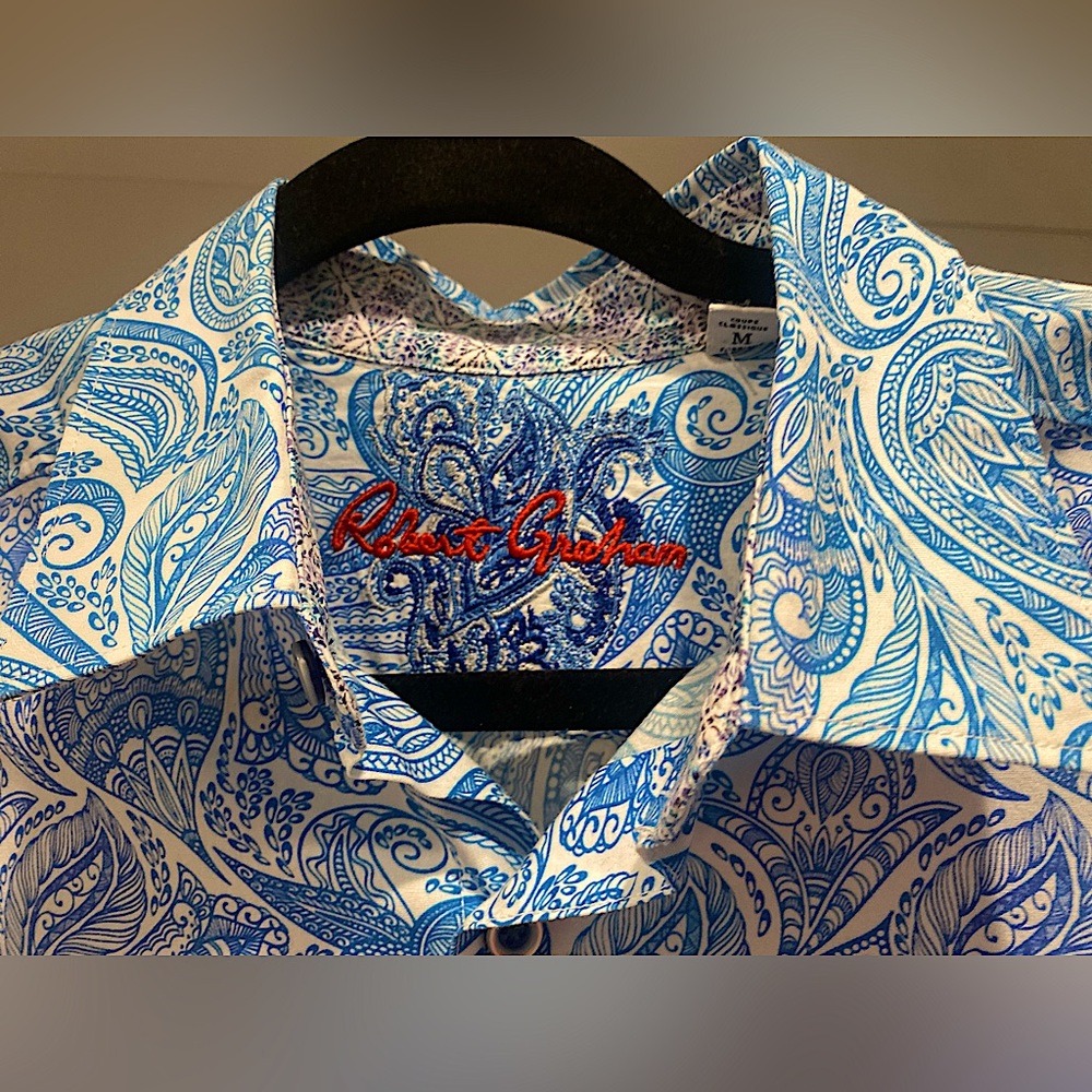 Robert Graham medium button down shirt